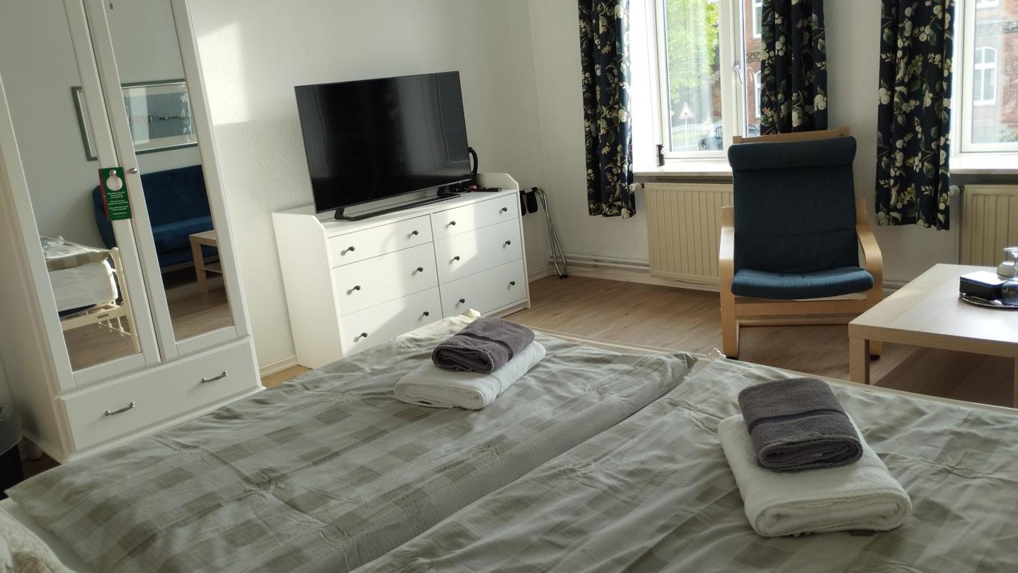 Nordfriesisches Haus Hotel Toenning Luaran gambar